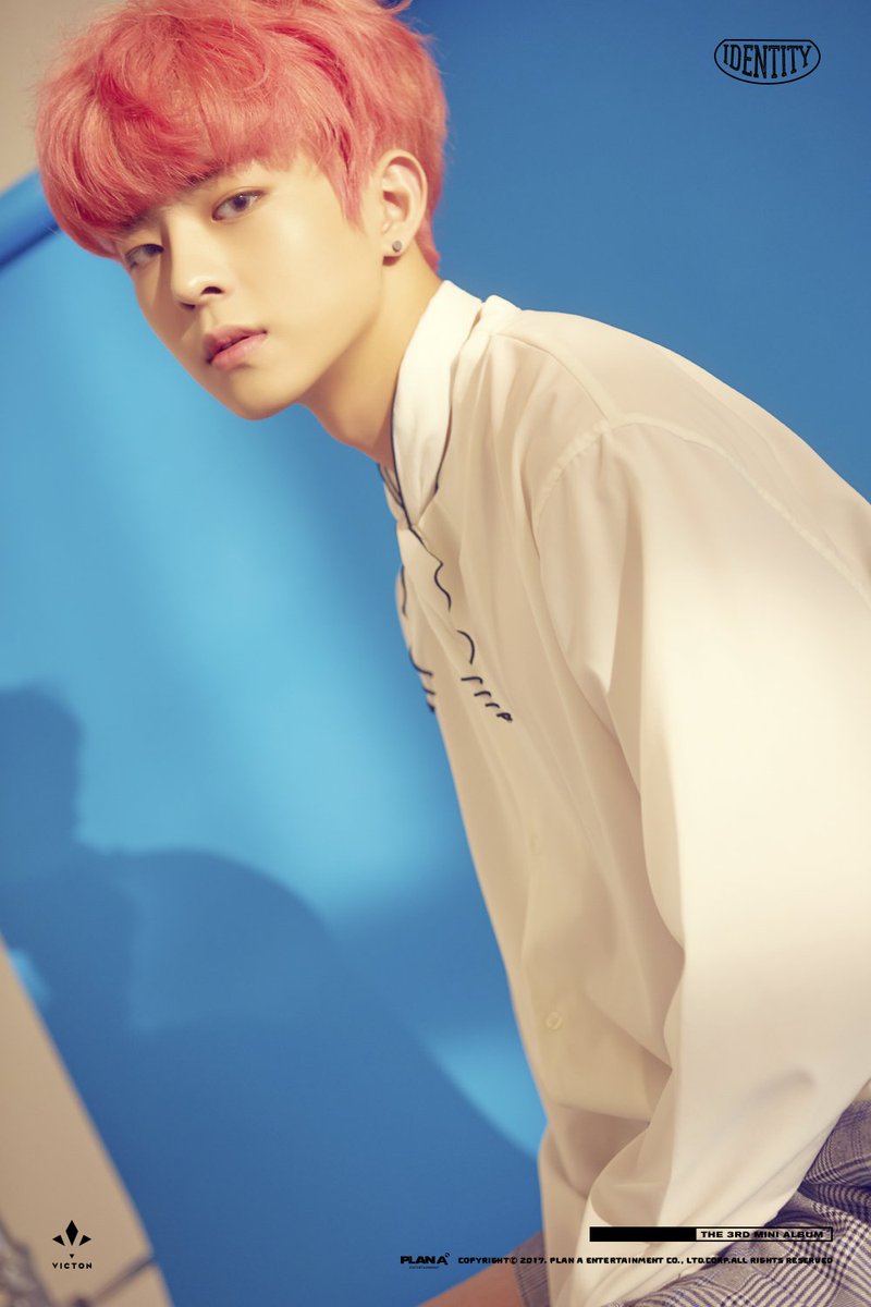 VICTON1109's tweet photo. [#빅톤] 2017.08.23
VICTON 3rd MINI ALBUM
'Jung Su Bin'

#VICTON #IDENTITY #말도안돼
#정수빈 #SuBin https://t.co/Dpfk3QkODd