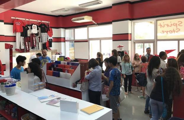 CACAlumni's tweet photo. Remember your first day at school? Well it was CAC's first day of school today!  A very exciting day for all of us at CAC!
#cacalumni https://t.co/uYwbTGgMex