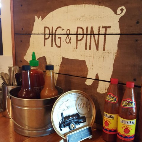 ThePigAndPint's tweet photo. The Notorious P.I.G. #BBQ #EatJackson #ThePigandPint #SippJackson #BeerMe #Untappd #ThePigsEar https://t.co/DpwKluwwSx