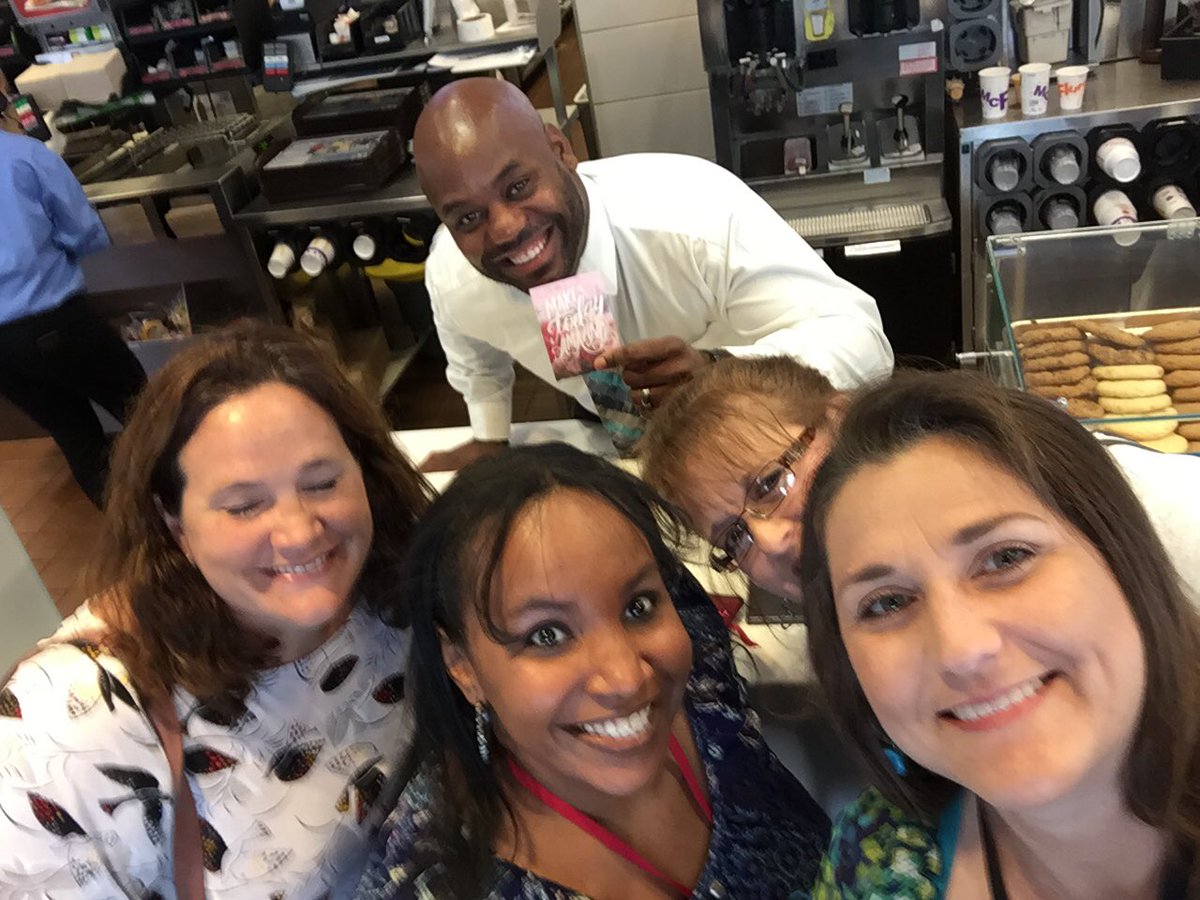 nofreetime73's tweet photo. @Hudson_Hawks #HudsonStrong #ROGArepectsSachse #maketodayamazing https://t.co/R7wAznTXhk