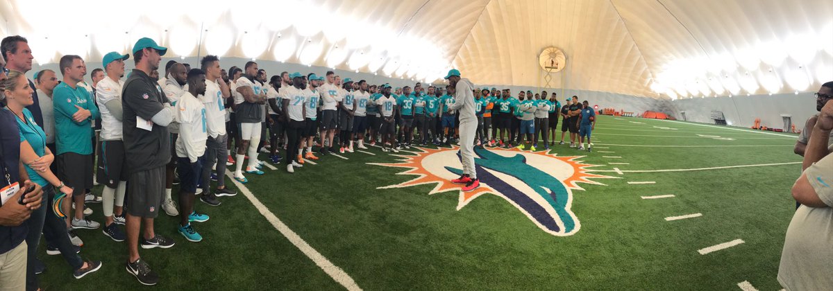 ThisIsUD's tweet photo. Championship Culture talk with the home team @MiamiDolphins #finsup 🐬🏈💯 https://t.co/M15Tbw0vNm