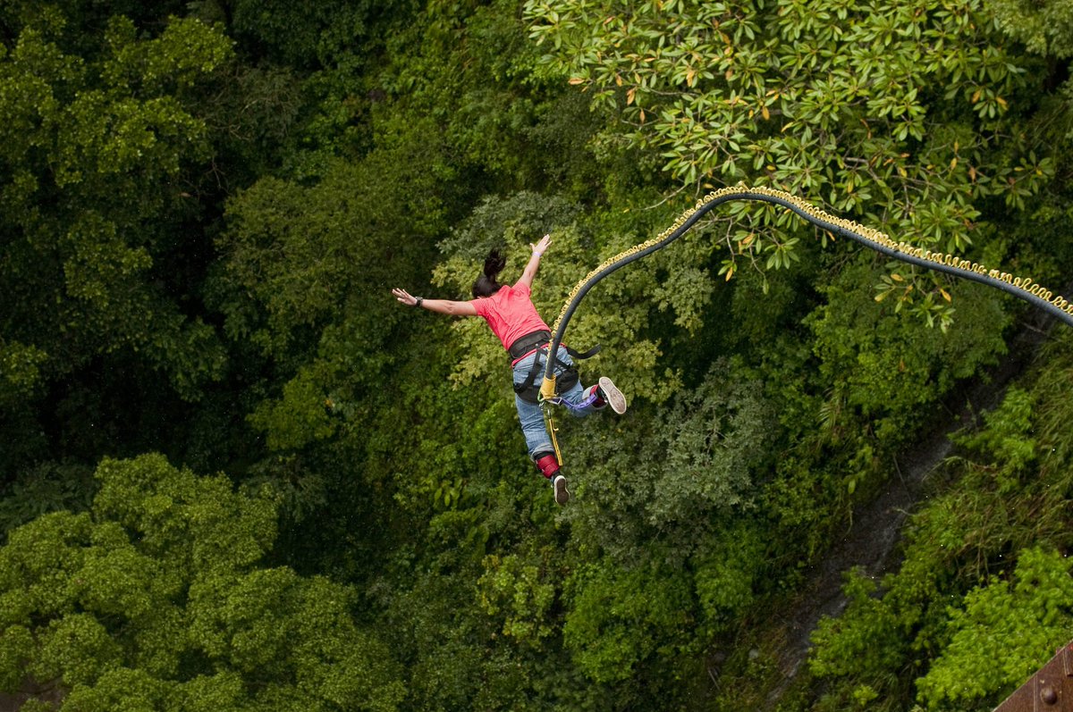 Experience the thrill of free falling at Rishikesh , India 😍😀
Bungee Jumping it is...🤟✌️
#NinjaAdventureZ #Travel #AdventureZ #BunjeeJumping