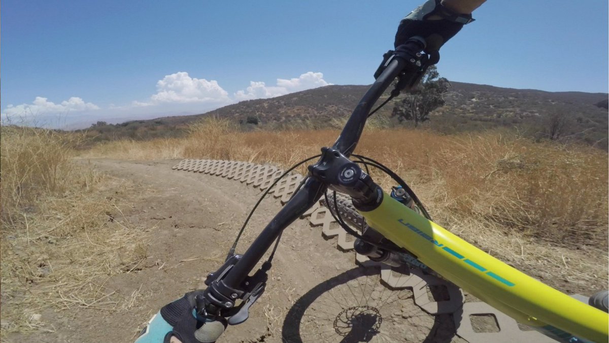 MtbFiend1's tweet photo. Speed, Flow, And Jumps!

-->https://t.co/kHD4CZcA1h
Click the Link above to watch!l
#mtb #Mountainbike #downhill #enduro #GoPro #trails https://t.co/ON0ke5BXTy