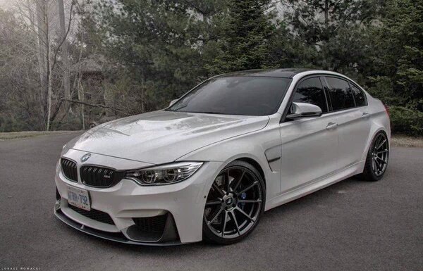 minentle_mn's tweet photo. BMW https://t.co/bBRCfH0QoP