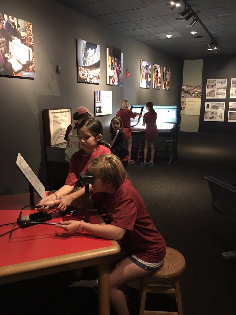 owl_librarians's tweet photo. #stemgirls #museumofscience #owlchildrensprograms https://t.co/LQKD5PhokT