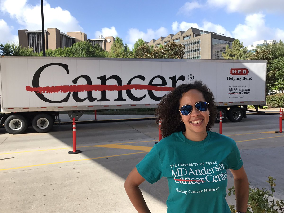 adi_espat's tweet image. 1st day of @HEB campaign to  #endcancer w @MDAndersonNews #donate at your store today