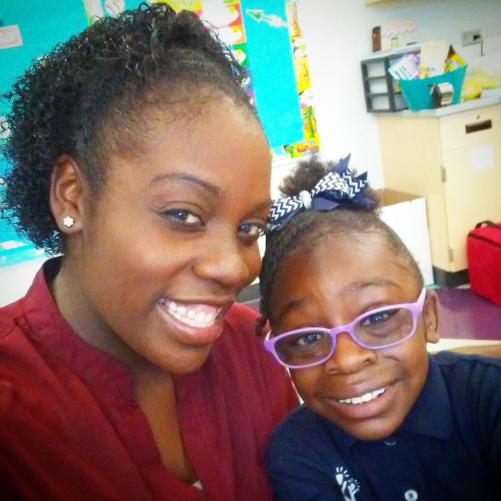 MsNicoleTeaches's tweet photo. I play for team DPS! I want to give every child a child a chance! My 2nd grade daughter deserves the same players on her team #ourDPSday https://t.co/Ox9fi1doUX