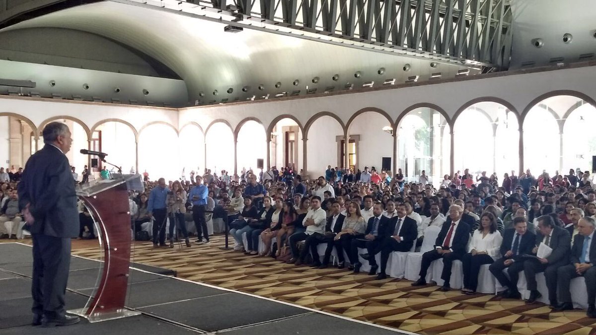 richardsnte12's tweet photo. #PreSNTE en #AsignaciónDePlazas 2017-2018, bienvenidos maestros al desafío de mantener vigente la educación pública. https://t.co/bdbw6BbPZ1