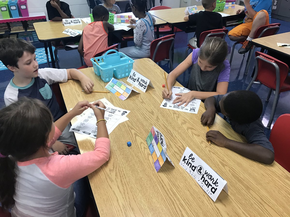 MsDevore_1st's tweet photo. Getting to know you dice game  #OESCardinals https://t.co/C9MUmtFLYm