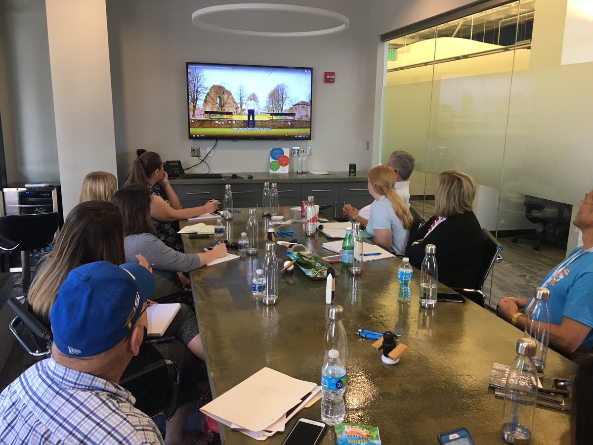 Great turnout for today's <a href="/googlepartners/">Google Partners</a> Connect on retail marketing! #PartnersConnect