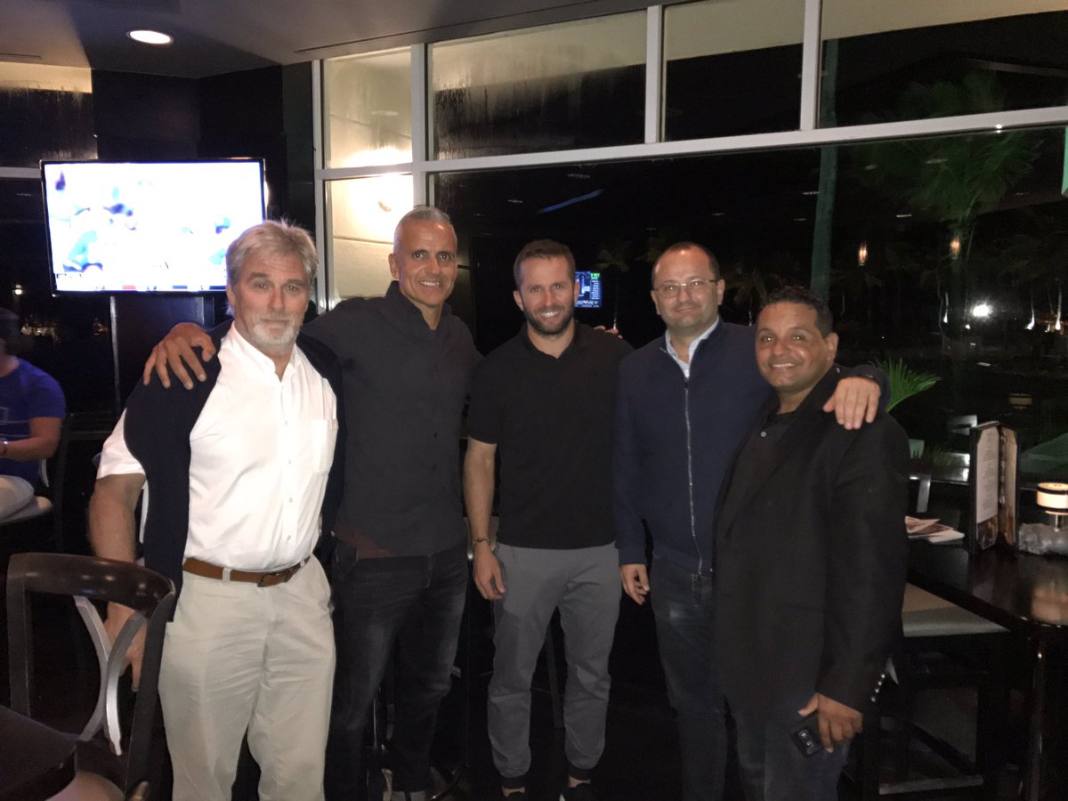 Regional Director Carlos Alves starts work in San Juan <a href="/FIBA/">FIBA Basketball</a>, meets with <a href="/jjbareapr/">José Juan Barea</a> to learn about education and his active 🏀foundation. 👍