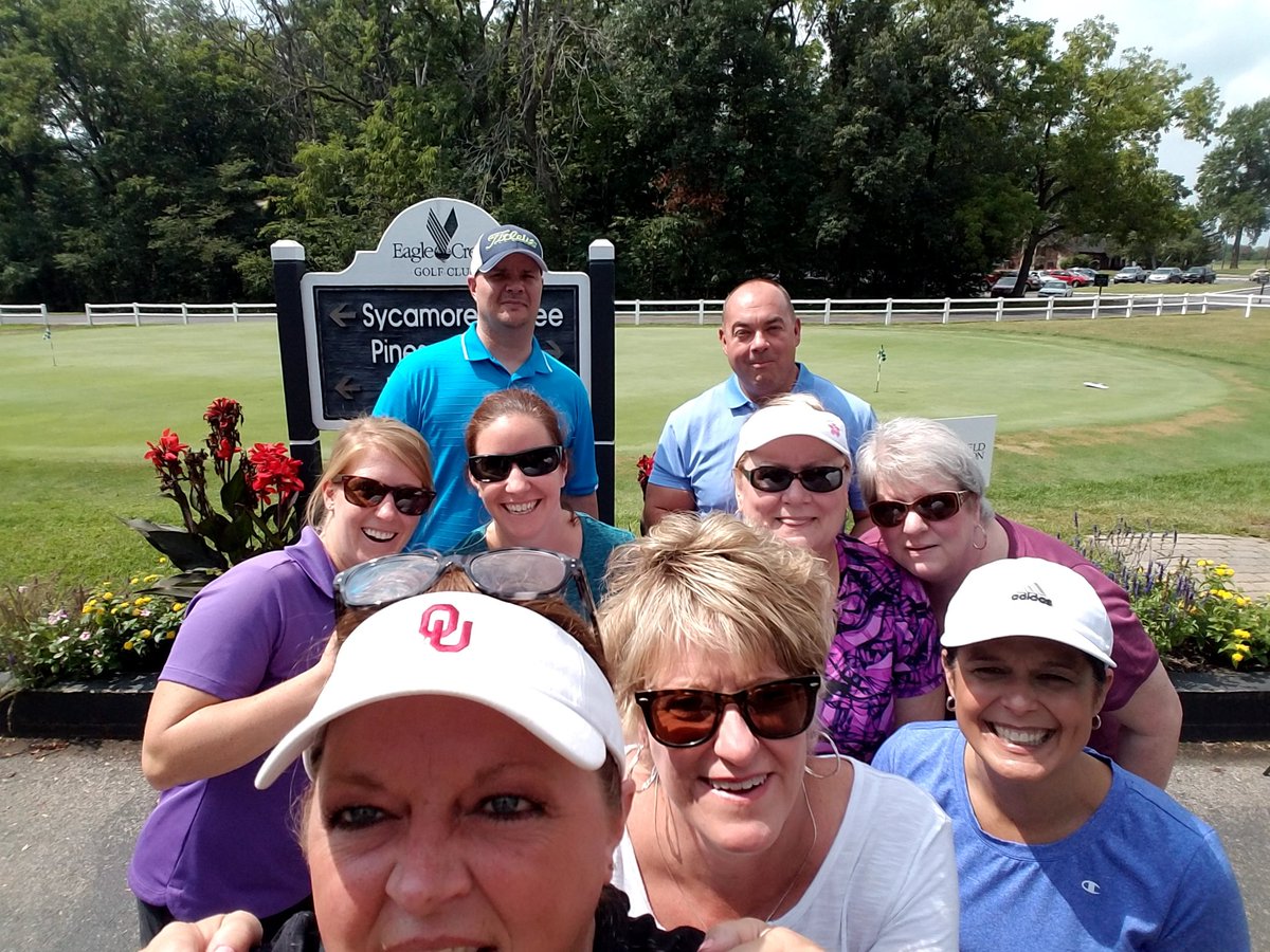 LisaMatheson15's tweet photo. Great day for a golf outing.  @alaindiana https://t.co/grArCnUrPv