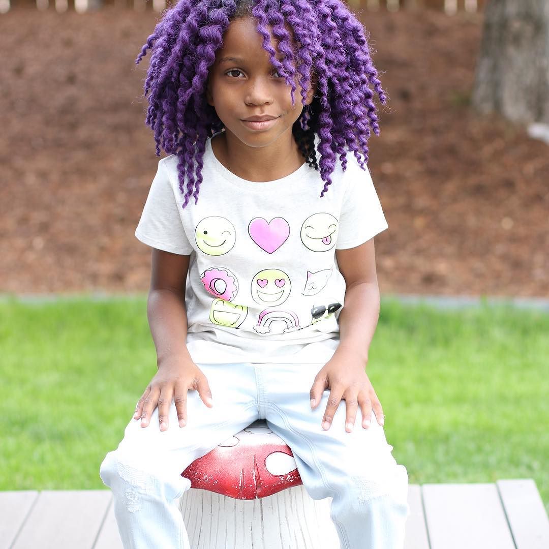 OshKoshBgosh's tweet photo. @Pantone released a new shade in honor of #Prince called #lovesymbol2, and we think @TheAnnMarieJohn's girl is totally rockin' this hue ๐ https://t.co/85PZ9T4j6c