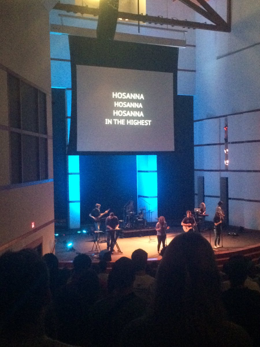 OKWUeagles_WBB's tweet photo. First chapel in the books! Glad to have all of our girls back on campus worshipping together! #CTCFHG #LEB π¦
https://t.co/IUiyleuZtP