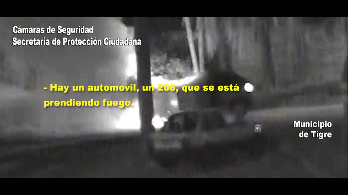 OsorioKeith's tweet photo. Gracias al sistema #AlertaTigreGlobal y #BVGP se logro controlar a tiempo un incendio vehicular en Gral Pacheco. 🎥https://t.co/yl40ZMrR9K https://t.co/rAiJQerzON