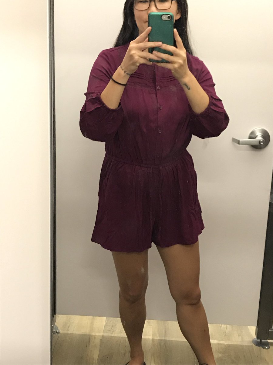 _imd0ctr__twn's tweet photo. @JessicaVosk Me this morning: that top will look great with leggings... *pulls over head*
5 mins and an extrication later: it's a romper. #AdultyAF 🤦🏻♀️ https://t.co/dBYtdL0PPl