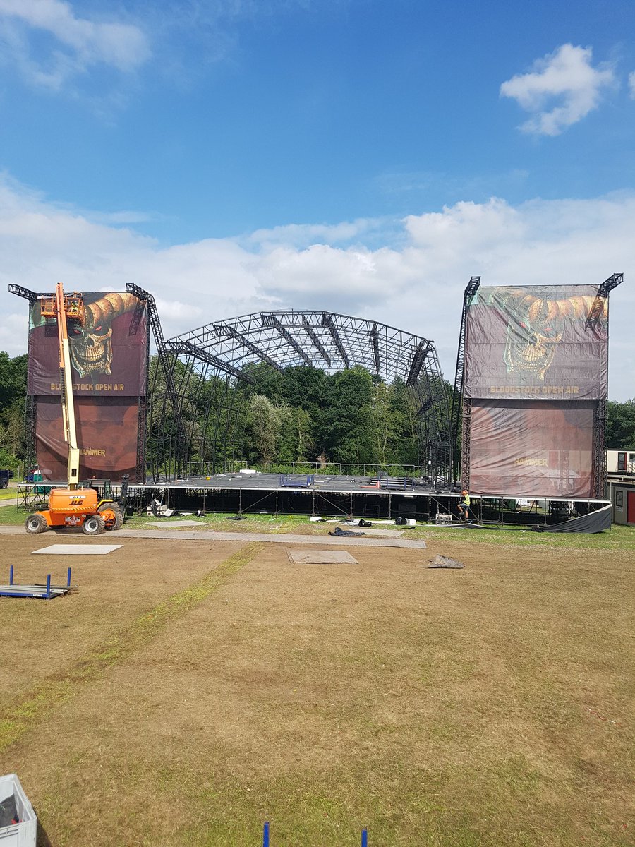 DSfreelance's tweet photo. Monday to today we was taking down the stage @BLOODSTOCKFEST https://t.co/1HpaQdzs3H
