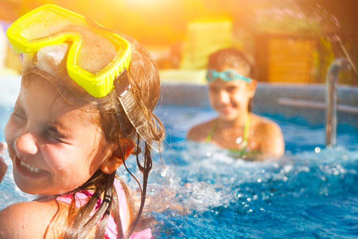 Headed to the pool this weekend? Check out these tips for a fun and safer day with your family! bit.ly/2hHRztK #PoolSafely