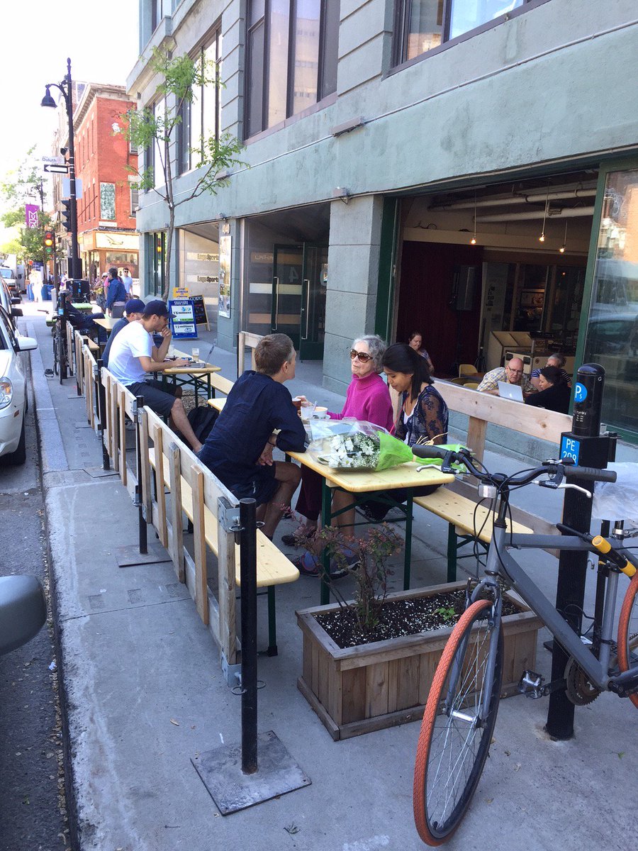 Plus que 60 jours pour profiter de l'été et de la terrasse du <a href="/LaikaMontreal/">Laïka Montreal</a> : : :