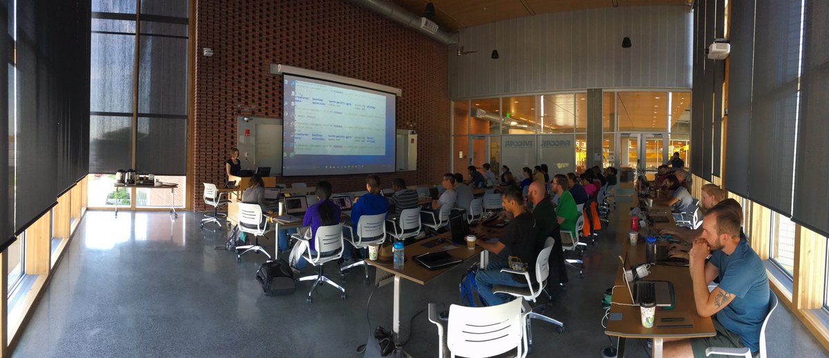 mishafredmeyer's tweet image. Git your #unixshell on w/ @stephlabou in @WSUPullman for the @swcarpentry wkshp #mvonup #cpthat #CEREO #LAR