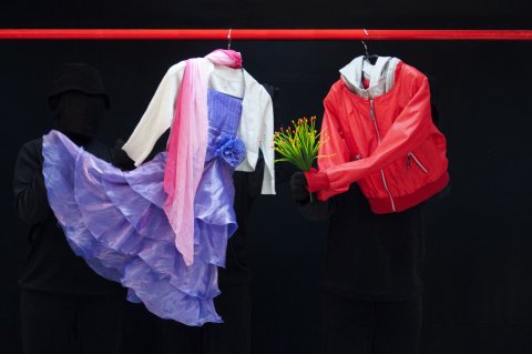 SeeingDance (@seeingdance) on Twitter photo <a href="/davidmeaddance/">David Mead</a> on @taiwanseason17 <a href="/edfringe/">Edinburgh Festival Fringe</a> - <a href="/sunsontheatre/">Sun Son Theatre</a> <a href="/cocoism2016/">Co-coism</a> <a href="/oooptTaiwan/">oooptTaiwan</a> all <a href="/Summerhallery/">Summerhall</a> 4 stars seeingdance.com/taiwan-summerh… <a href="/davidmeaddance/">David Mead</a> on @taiwanseason17 <a href="/edfringe/">Edinburgh Festival Fringe</a> - <a href="/sunsontheatre/">Sun Son Theatre</a> <a href="/cocoism2016/">Co-coism</a> <a href="/oooptTaiwan/">oooptTaiwan</a> all <a href="/Summerhallery/">Summerhall</a> 4 stars seeingdance.com/taiwan-summerh…