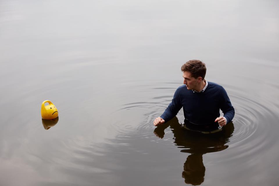 Behind The Song: "Diamond Sky" by <a href="/OliverDaldry/">Oliver Daldry</a> 

houseinthesand.com/2017/08/behind…

Learn more about the creative process of this stunning song. ✨