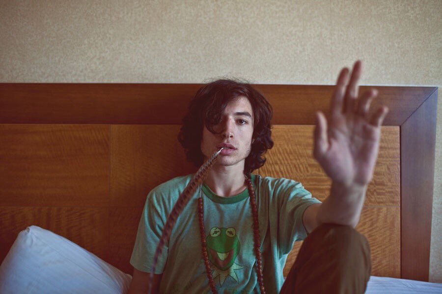 sorrysor444's tweet photo. Ezra miller is one beautiful man https://t.co/TLuASMR205
