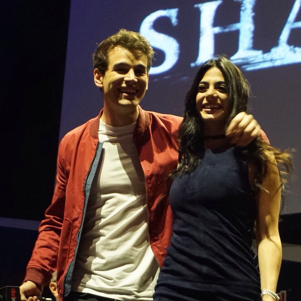 knopeswifts's tweet photo. #Malec is back together, #Clace is canon.
#Sizzy, you're up next ๐
#Shadowhunters @EmeraudeToubia @arosende https://t.co/KJHhq1T20T
