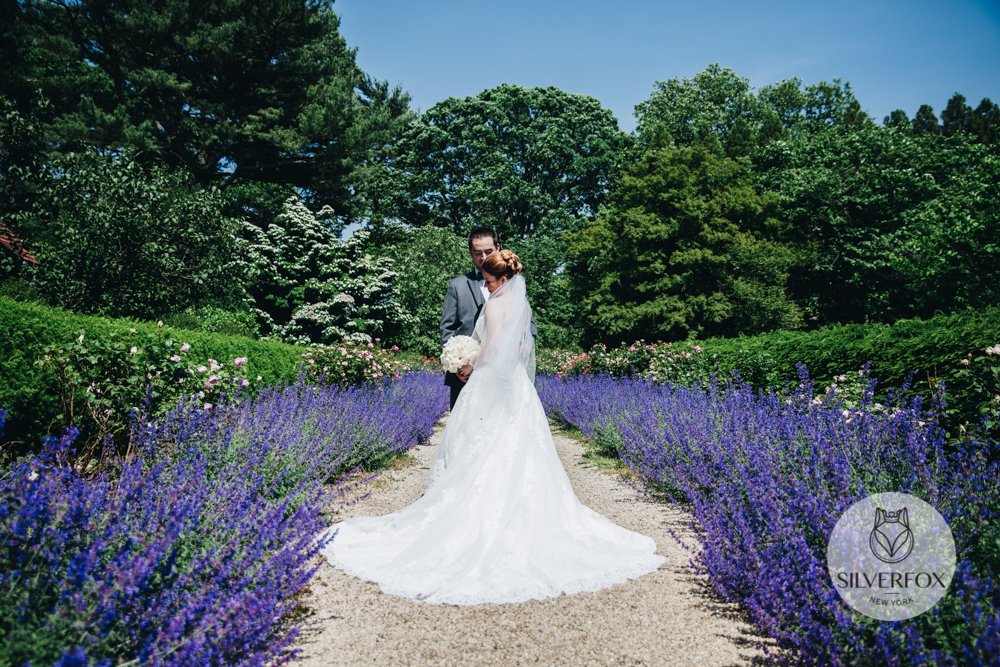silverfoxphoto's tweet photo. #FoxyFeature of the week goes to #SilverFoxy Couple Jackie and Ryan
https://t.co/actL9qCZ1C
#BePositiveIn4Words #weddingWednesday #wedding https://t.co/iZ5FXv75v6