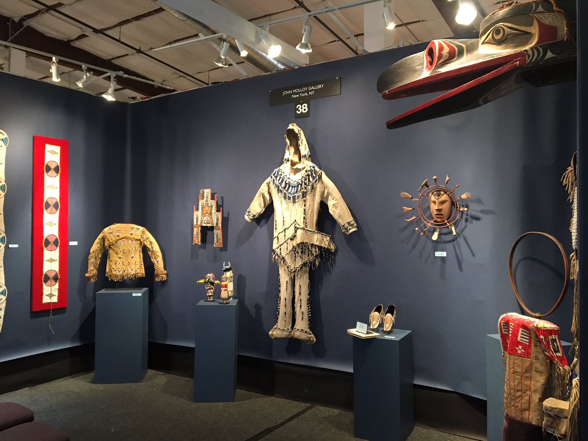 molloygallery's tweet image. New show, more beautiful #art at the #antiqueindianshow, today thru Friday. #santafe  @ObjectsOfArt