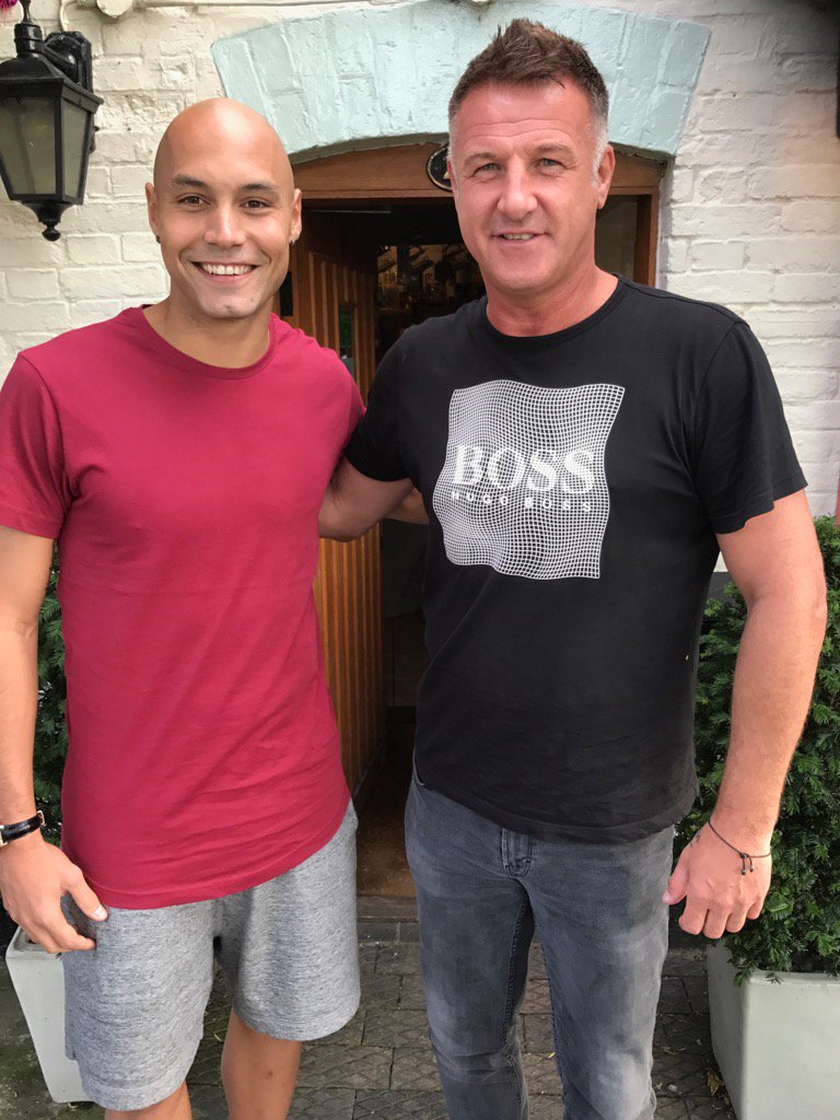 No5 &amp; No29 dining at Poachers's tonight#lcfc#lcfclegends #leicestercitylegends