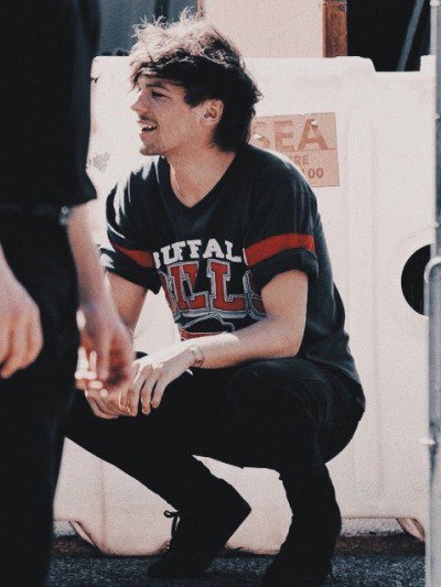 WhyLarryIsReal's tweet image. FLUFFY HAIR. the best 🗣