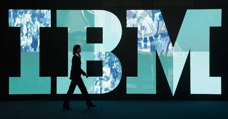 valorglobalus's tweet photo. IBM’s new Watson Services Platform uses AI to help businesses manage their IT operations https://t.co/LeCYsZ250D #IT https://t.co/iYUOzohDuv