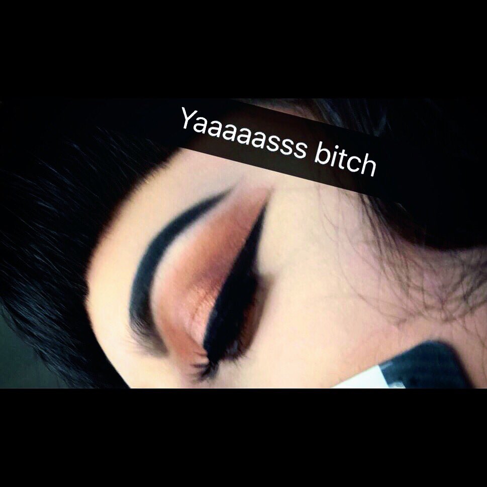 __nailsbyrose__'s tweet photo. #morphe #eyeshadow #35OS #AnastasiaBeverlyHills #pomade #Dipbrow #almay #COVERGIRL #nyx #eyeliner #OnFleek #makeup #tutorial #vampirarosa https://t.co/gmGBDrXoZG