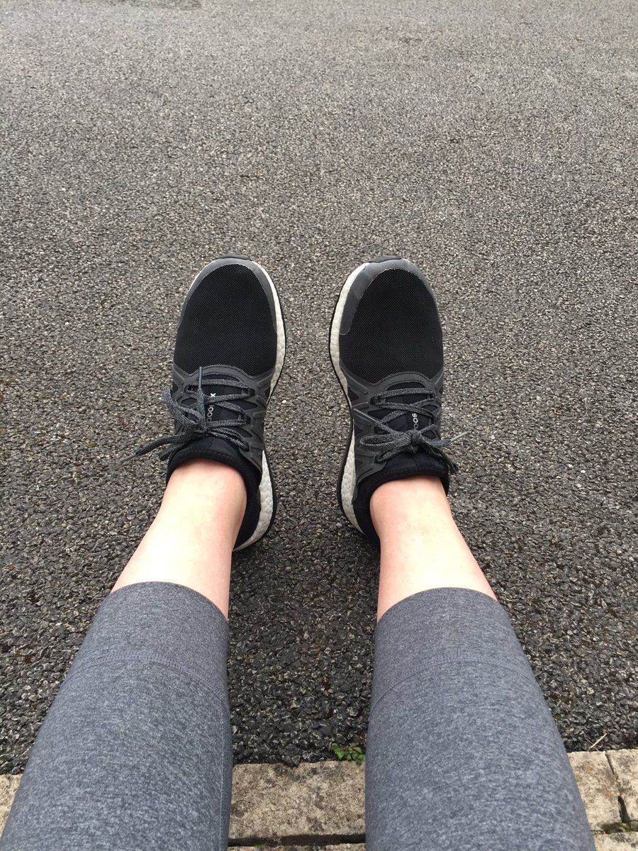 GraceLenihan's tweet photo. Another 5km #run in the bag (even if it was super slow). 🤢😪 #PureboostX #Adidas https://t.co/oOpfuYtTTC