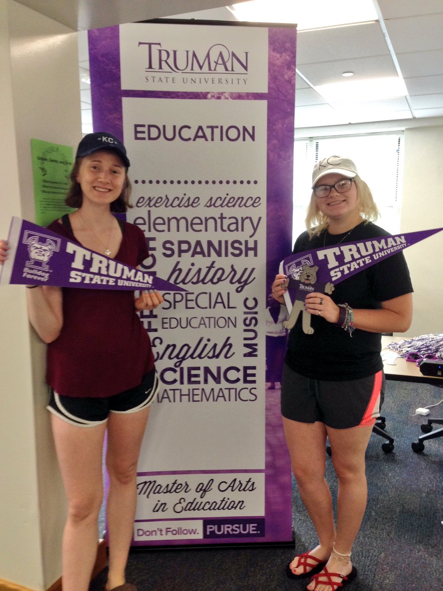 TrumanEDdept's tweet photo. Lucy & Gabby are history majors & roommates who will be living in Dobson Hall's Future Teachers Living & Learning Community. #TrumanMoveIn https://t.co/Q4VGJEeQnk
