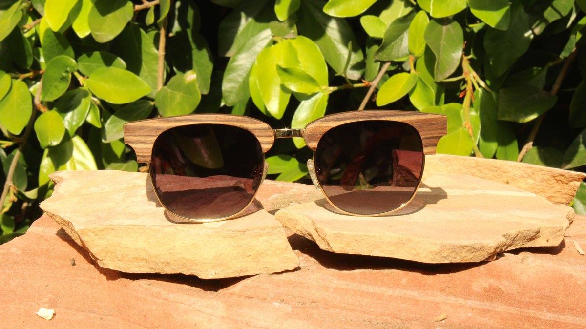 DiamondW00D's tweet photo. https://t.co/WcTZOP3hM3 
B2SCHL17 for 15% off any order.
Made up of 100% real wood. #California #Texas #Nevada #NewYork https://t.co/SOWL8bVXEs