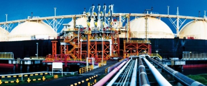OilStockPicks's tweet photo. Australia Takes On Qatar For Top LNG Producer Status https://t.co/pB0rRSvzmH https://t.co/44k2Jtdg3a