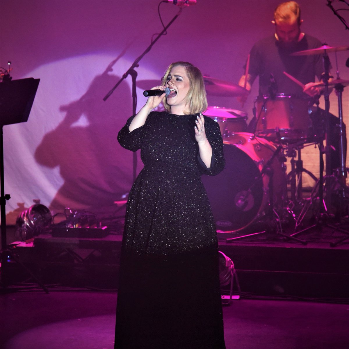 KTStarUK's tweet image. The @adelesongbook theatre show on tour from next month. Even @Adele said she wanted to buy tickets, so whats stopping you? 😝😂#adele #ontour