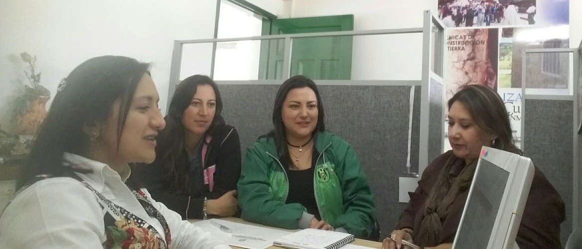 SecSocialBoyaca's tweet photo. Iza | @SDlloHumanoBoy a través de @InfanciaBoy realiza asistencia técnica para el Diagnós, Construc​ e Implemen: Ruta Integral de Atenciones https://t.co/pg4zkkLy8G