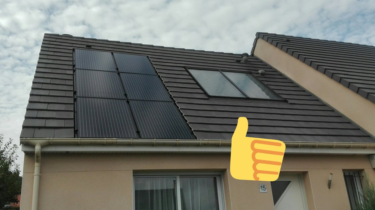 Aujourd'hui, je suis passé a l'autoconsommation grâce a <a href="/InSunWeTrust/">TH Utt</a> et un super artisan ! Si vous voulez, je peux vous parrainer par MP.