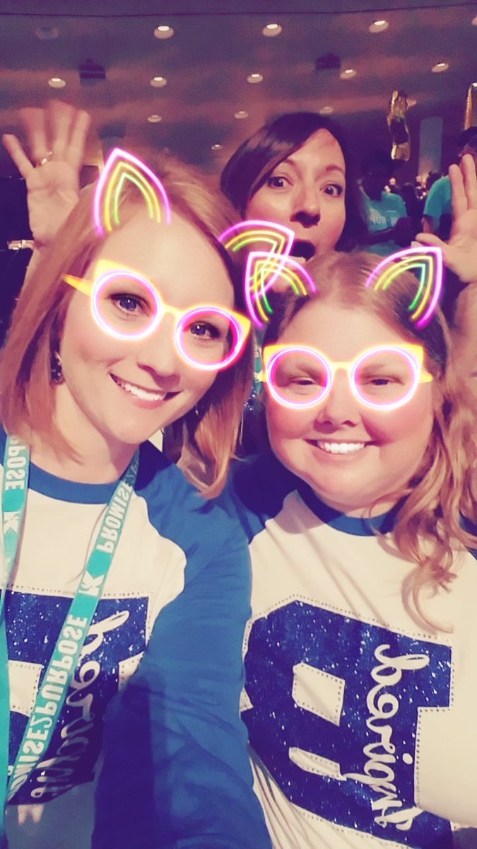 Kelly Moore tweet media