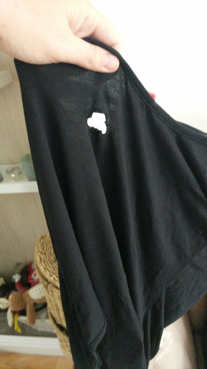 vicsta84's tweet photo. @OfficialPLT i can only say im shocked and discussed in the delivery today. Does anyone check what is sent out?? https://t.co/JoZkQrZnAh