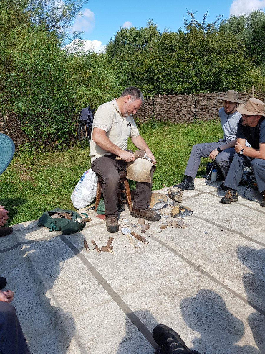 PrimitiveTechUK's tweet photo. Fantastic day in the sunshine yesterday. Knapping workshop in Nottingham. I love seeing students succeed :-) https://t.co/6WbolHcV55