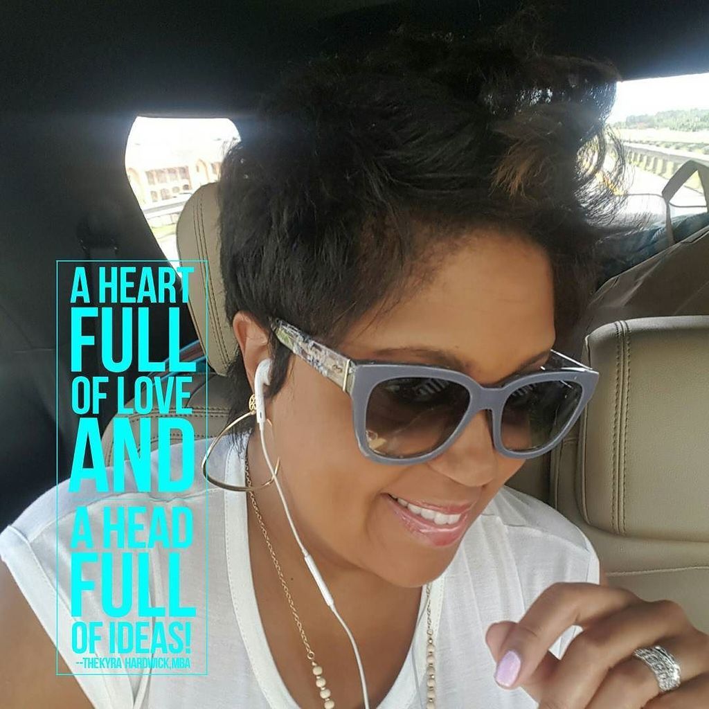 TheKyraHardwick's tweet photo. A Heart Full of Love & A Head Full of Ideas! #Icolorincreative #ILoveincolor #SayHiKy #MakingRoomForMore #itallmatters #BeAmazing #TheKyraC… https://t.co/l1IL0sBWLE