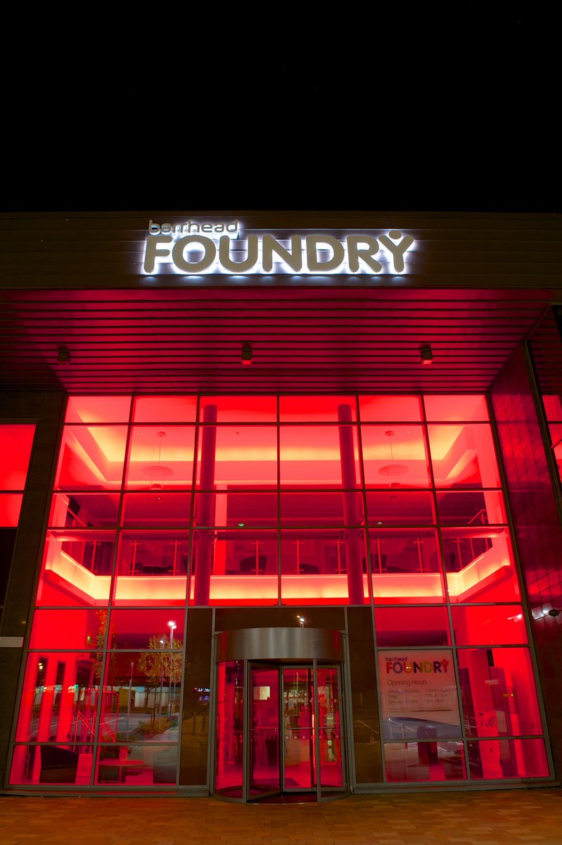 FuturePaisley's tweet image. On this Day in 2016: Landmarks across the West of Scotland lit up in #Paisley2021 colours to support Paisley's #UKCityofCulture2021 bid