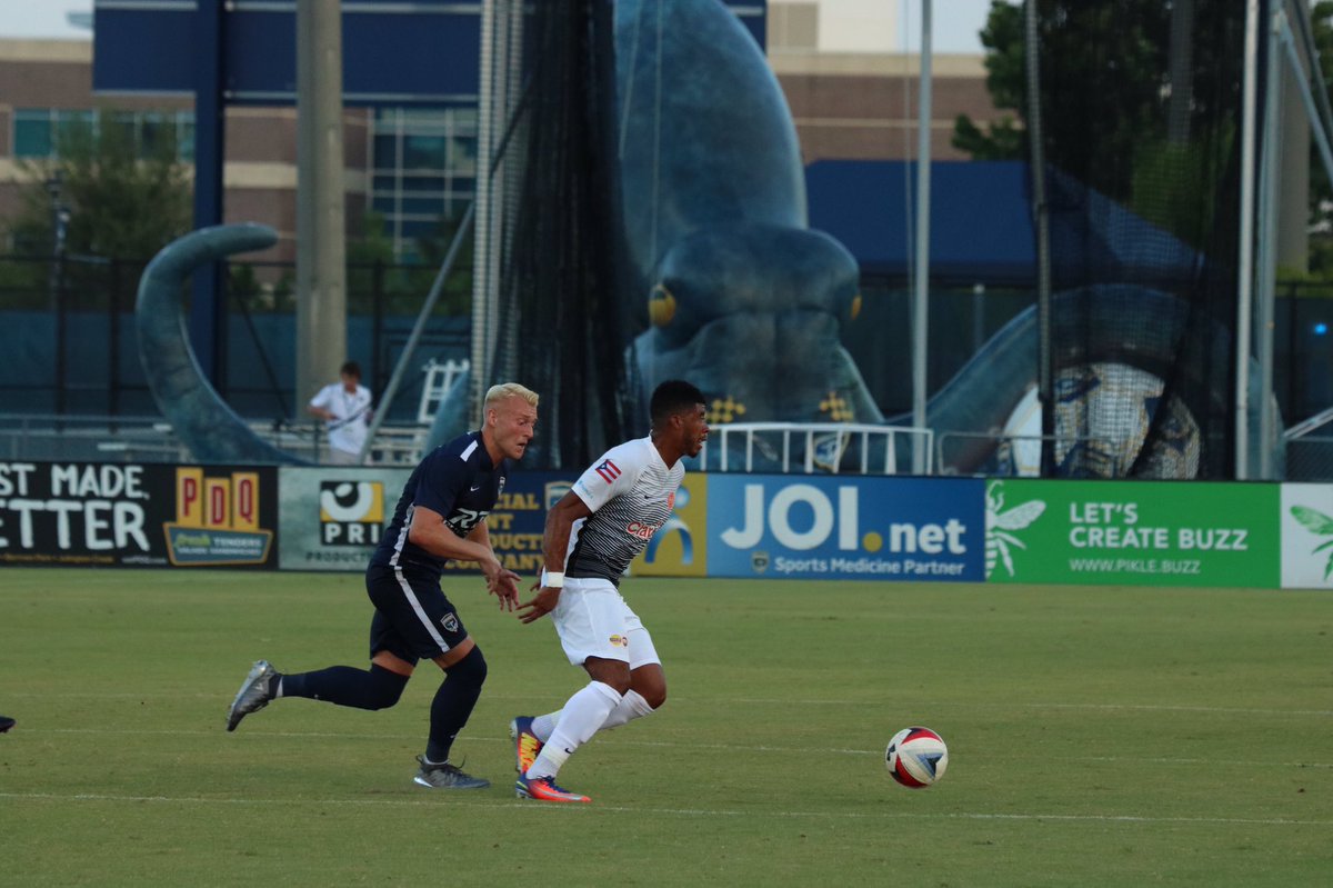 naslofficial's tweet image. A look at #JAXvPRFC in the early going. 

(📷: @NASLInsider)