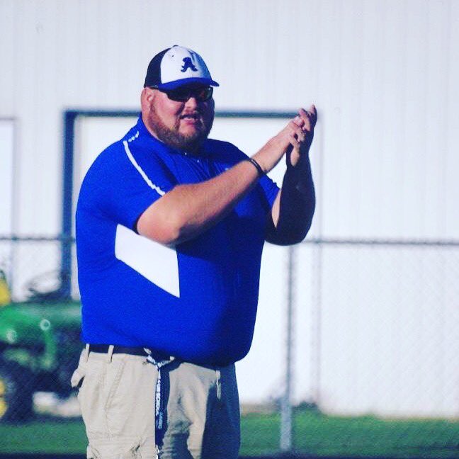 bigcoach70's tweet photo. End of A great summer of friends and family and a sweet job at the golf course! Ready for a great school year! #Runsomewhere https://t.co/To6CAT0YLw