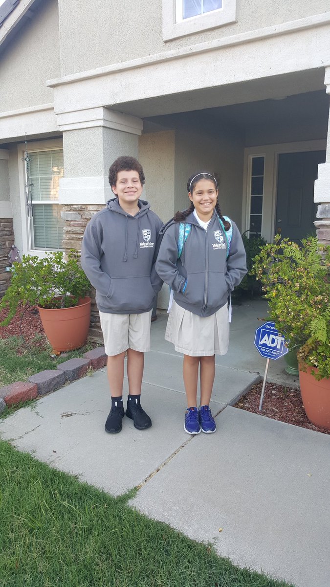 vittoire's tweet photo. First day of school! Ready for 6th and 7th grade. #ProudMom #Lovemykids💑 https://t.co/XVdBTaYKGC