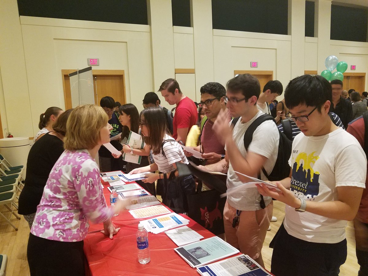 CMUSwartzCenter's tweet photo. Lots of eager entrepreneurs at today's Resource Fair! https://t.co/nK4DDp2ORN